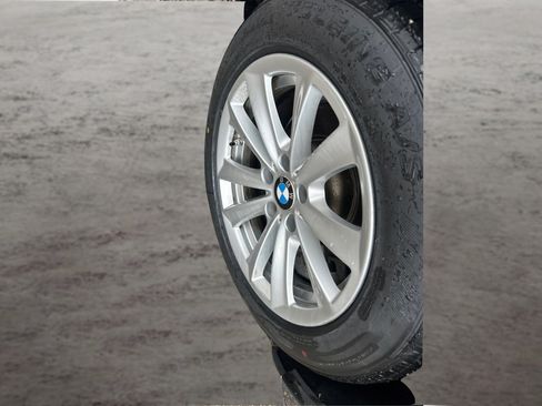 Used 2014 BMW 528i xDrive Sedan AWD/4WD image 18