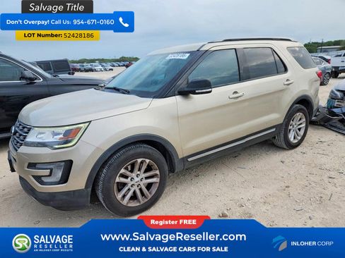 Used 2017 Ford Explorer XLT FWD image 1