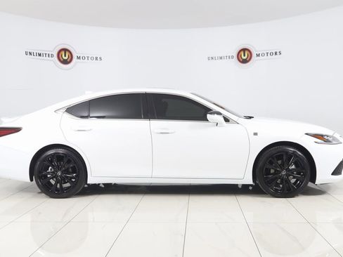 Used 2025 Lexus ES 300h F Sport w/ Accessory Package (Z1) image 2