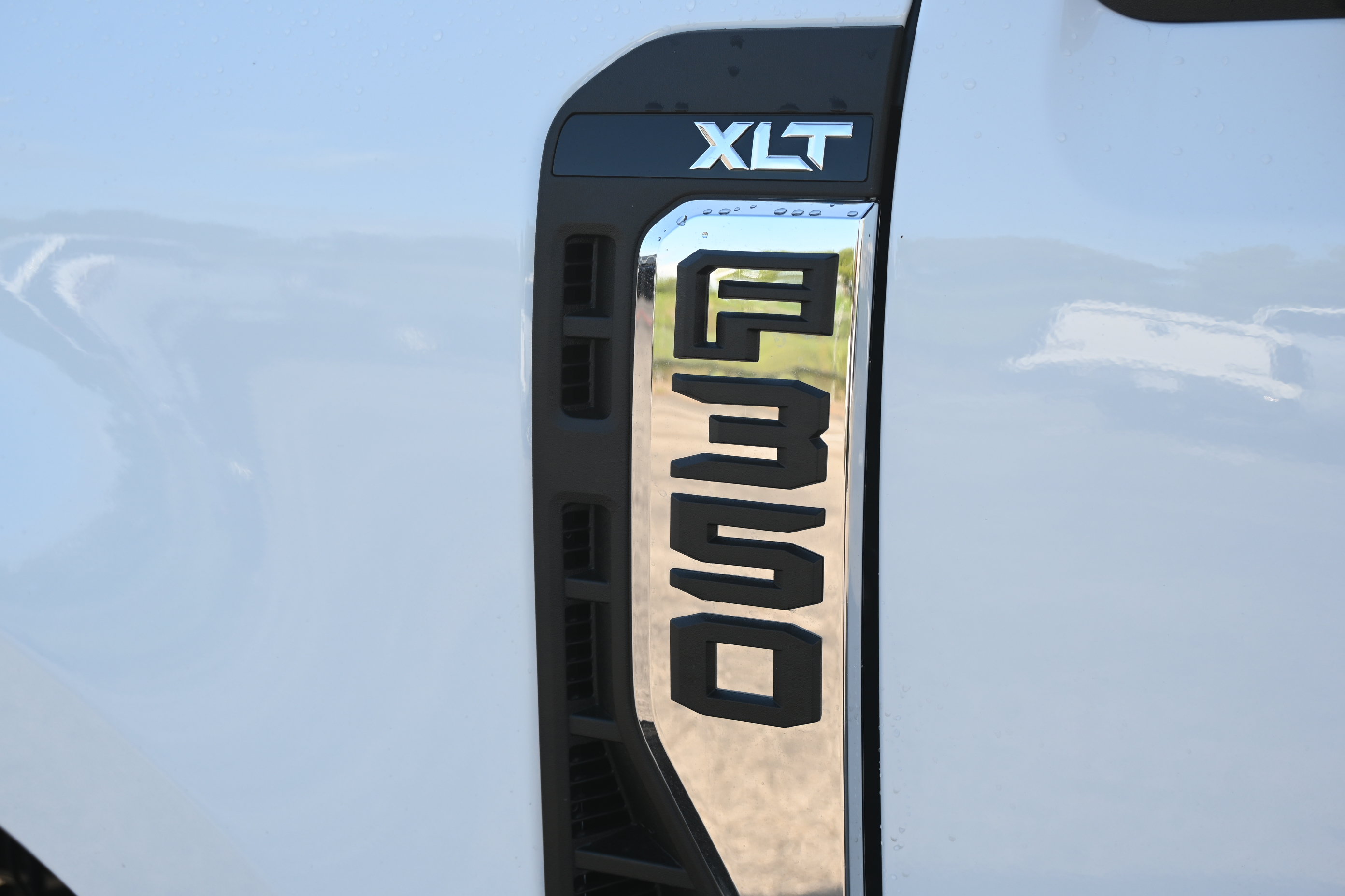 New 2026 Ford F350 XLT AWD/4WD image 32