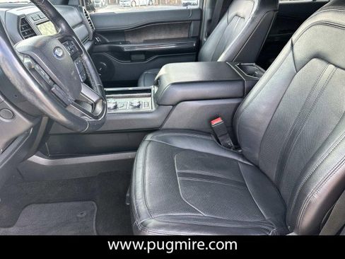 Used 2018 Ford Expedition Limited w/ Equipment Group 301A image 9