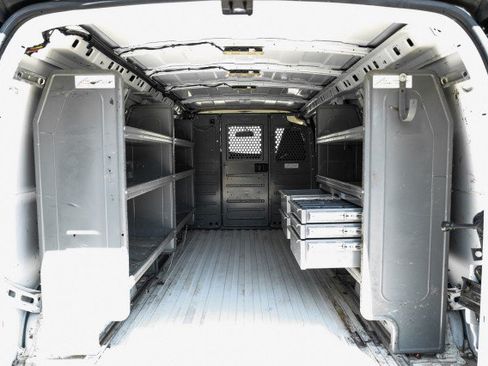 Used 2019 Chevrolet Express 3500 Extended w/ Driver Convenience Package RWD image 38