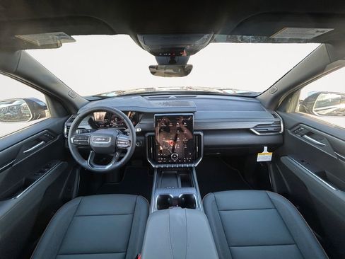 New 2026 GMC Acadia AT4 image 13