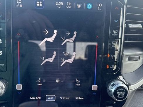 Used 2023 RAM 1500 Big Horn image 14