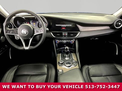 Used 2019 Alfa Romeo Giulia Ti w/ Nero Edizione RWD image 7