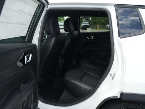New 2026 Jeep Compass Latitude AWD/4WD image 13