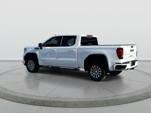 Used 2023 GMC Sierra 1500 AT4 w/ Technology Package AWD/4WD image 6