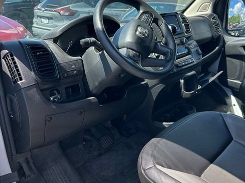 Used 2024 RAM ProMaster 2500 w/ Convenience Group FWD image 5