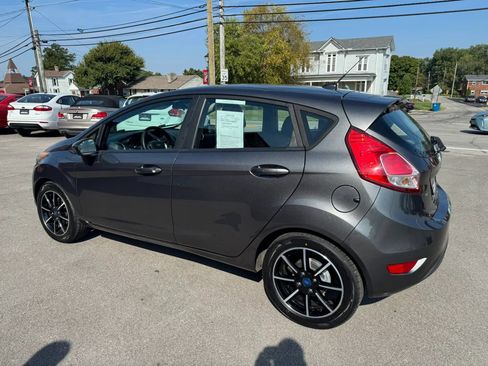 Used 2019 Ford Fiesta SE FWD image 7