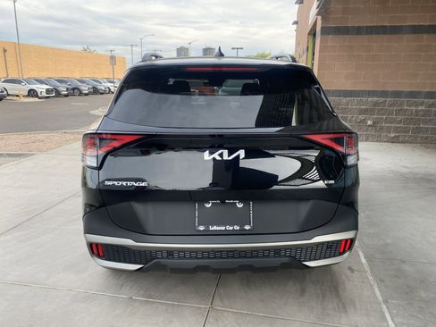 Used 2023 Kia Sportage X-Line w/ X-Line Premium Package image 4