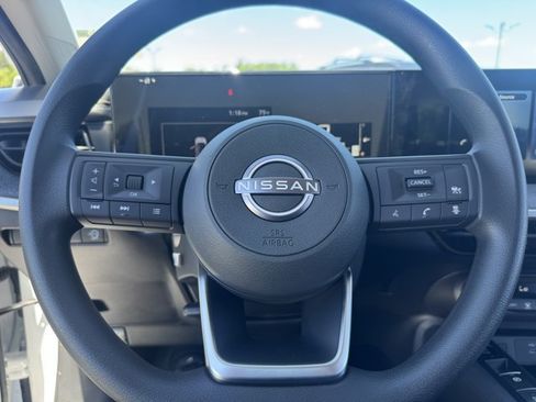New 2026 Nissan Kicks SV FWD image 7
