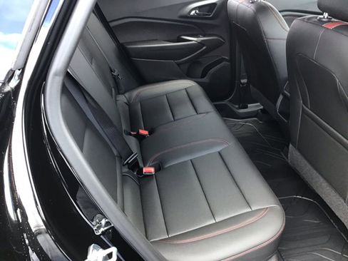 New 2026 Chevrolet Trax RS w/ Sunroof Package image 15