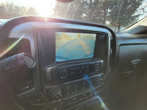 Used 2017 Chevrolet Silverado 2500 LT AWD/4WD image 13