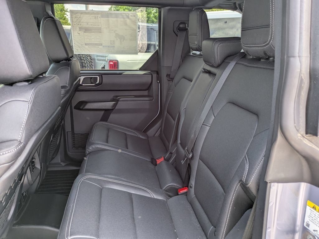 New 2025 Ford Bronco Badlands AWD/4WD image 13