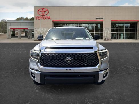 Used 2018 Toyota Tundra SR5 w/ TRD Off Road Package AWD/4WD image 2