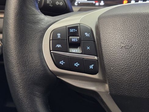 Certified 2023 Ford Explorer Limited w/ Limited Technology Package RWD image 28