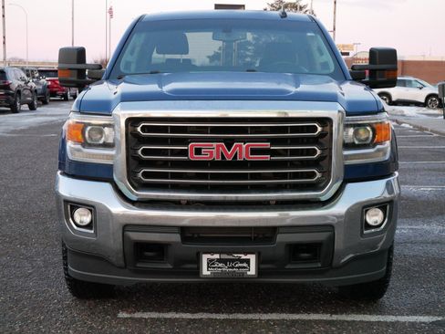 Used 2017 GMC Sierra 2500 SLE w/ HD SLE Preferred Plus Package image 4