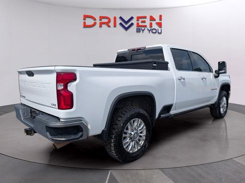 Used 2020 Chevrolet Silverado 2500 LTZ w/ LTZ Convenience Package image 5