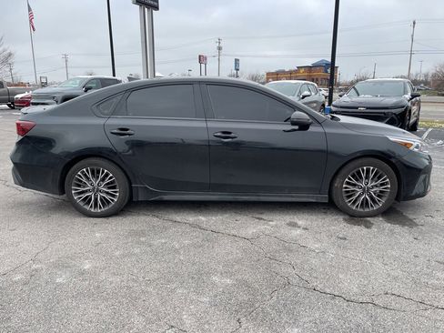 Used 2024 Kia Forte GT-Line w/ GT-Line Premium Package image 4