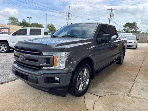 Used 2018 Ford F150 XLT w/ Equipment Group 301A Mid image 3