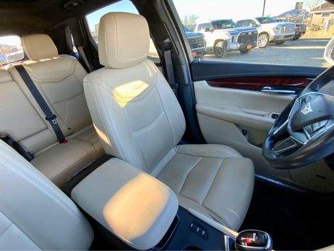 Used 2019 Cadillac XT5 Premium Luxury w/ Driver Assist Package image 26