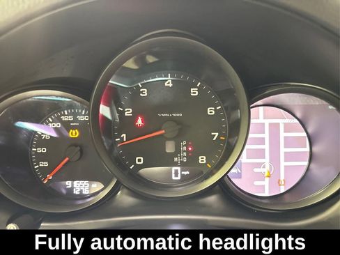 Used 2020 Porsche Macan image 17