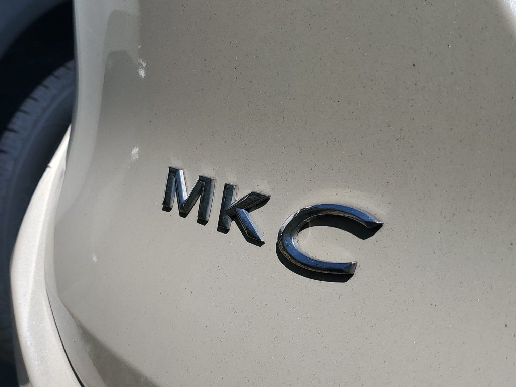 Used 2018 Lincoln MKC Premiere FWD image 4