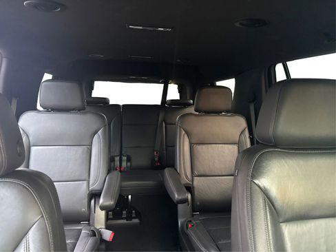 Used 2021 Chevrolet Tahoe LT AWD/4WD image 15