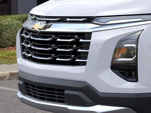New 2026 Chevrolet Equinox LT w/ Safety and Technology Package image 13
