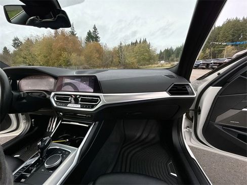 Used 2020 BMW M340i xDrive w/ Premium Package image 30