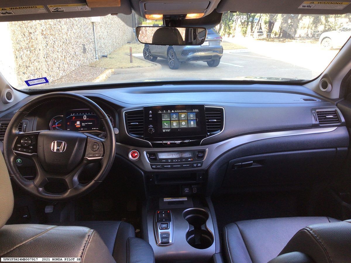Used 2021 Honda Pilot Special Edition image 13