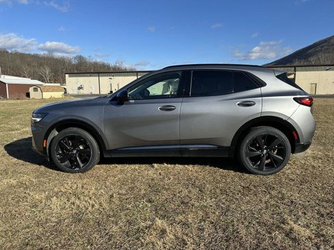 Used 2022 Buick Envision Preferred w/ Sport Touring Package image 4