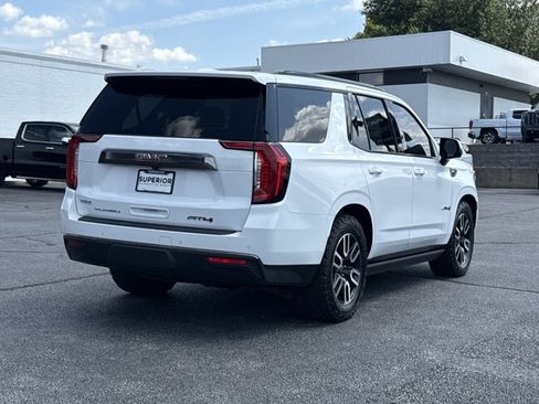 Used 2023 GMC Yukon AT4 w/ AT4 Premium Plus Package AWD/4WD image 3