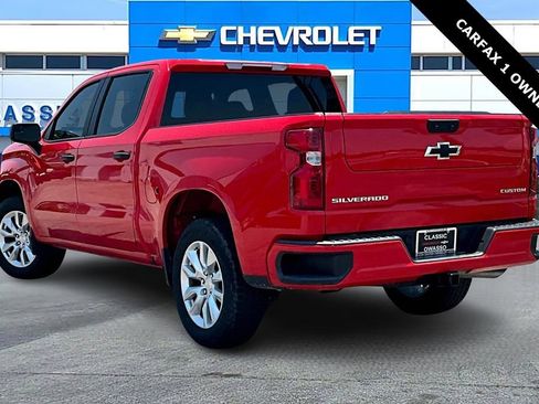 Used 2024 Chevrolet Silverado 1500 Custom image 4
