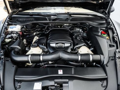 Used 2014 Porsche Cayenne S AWD/4WD image 33