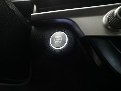 Used 2024 Kia Telluride S w/ S Sunroof Package FWD image 30