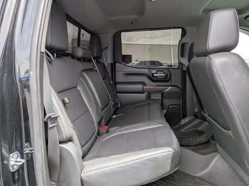 Used 2021 GMC Sierra 1500 SLT w/ SLT Convenience Package AWD/4WD image 29
