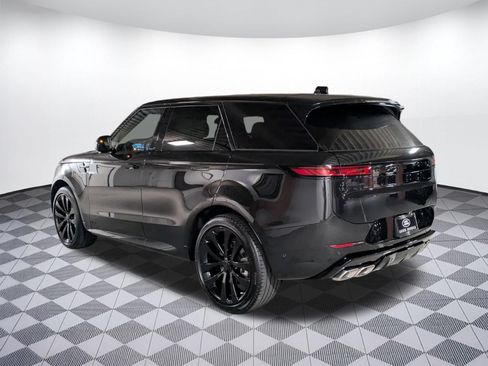 New 2026 Land Rover Range Rover Sport Dynamic SE AWD/4WD image 3