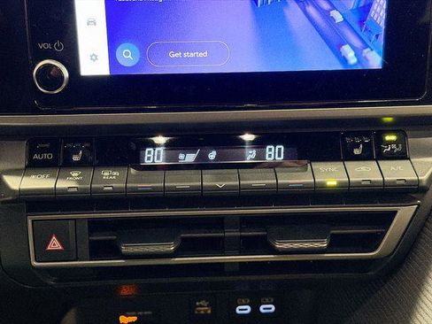 Certified 2025 Toyota Camry SE w/ Convenience Package AWD/4WD image 13