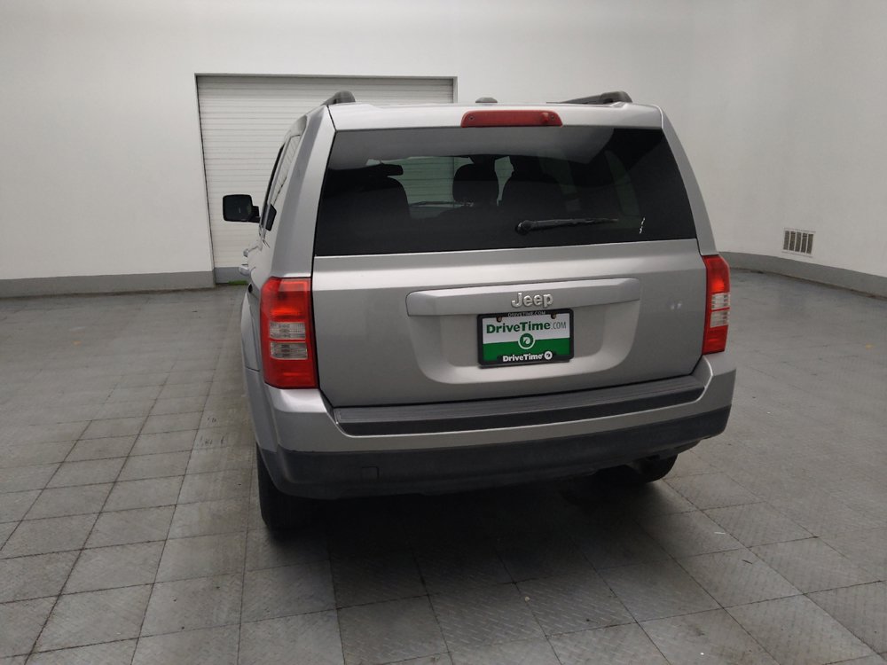 Used 2016 Jeep Patriot Sport w/ Power Value Group FWD image 6