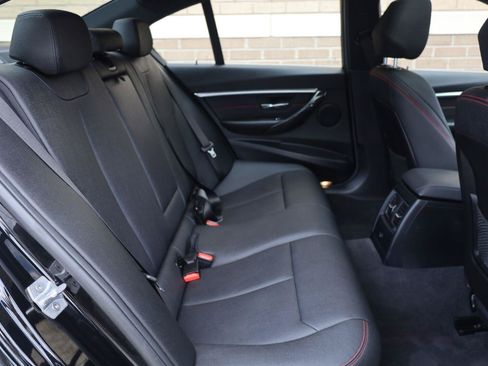 Used 2018 BMW 330i Sedan RWD image 23