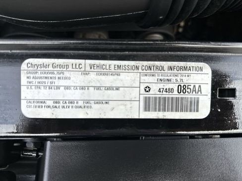 Used 2014 Dodge Challenger R/T Plus image 30