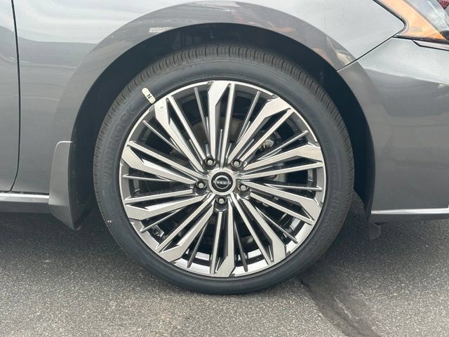 New 2026 Nissan Altima 2.5 SV w/ SV Premium Package AWD/4WD image 14