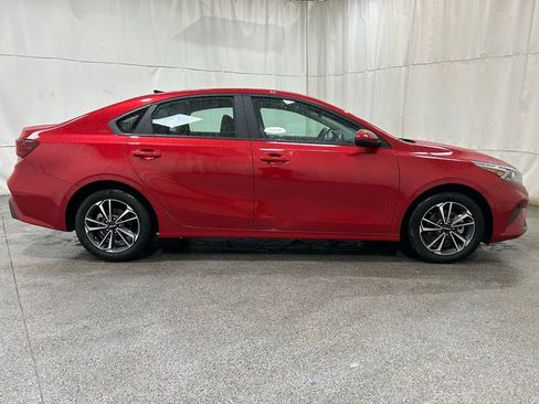 Used 2024 Kia Forte LXS image 9