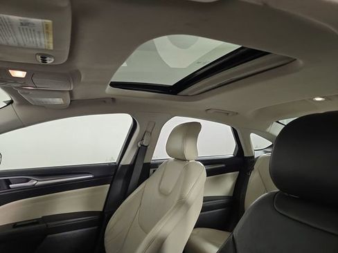 Used 2015 Ford Fusion Titanium image 33