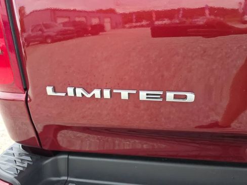 Used 2020 RAM 1500 Limited AWD/4WD image 9