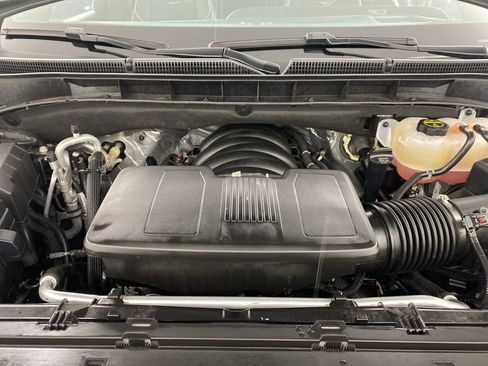 Certified 2024 Cadillac Escalade Sport w/ LPO, ONYX Package image 33