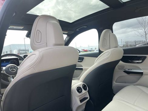 New 2026 Mercedes-Benz GLC 300 4MATIC image 24
