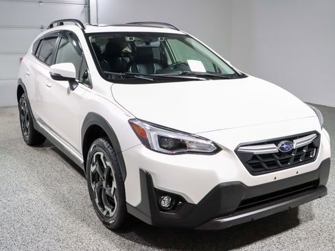 Used 2023 Subaru Crosstrek 2.5i Limited w/ Moonroof Package image 5