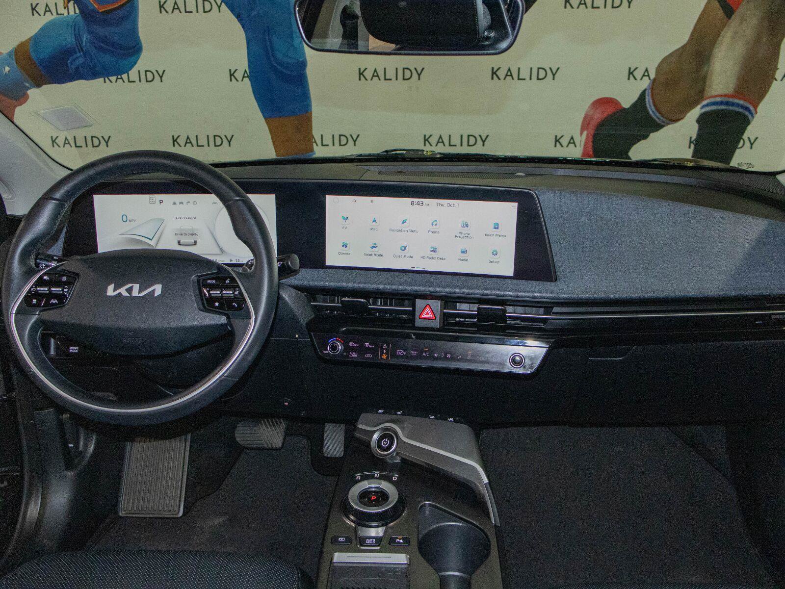 Used 2023 Kia EV6 Wind RWD image 3